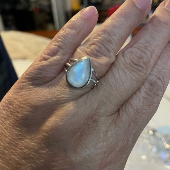 Moonstone Ring - Picture 5 of 5